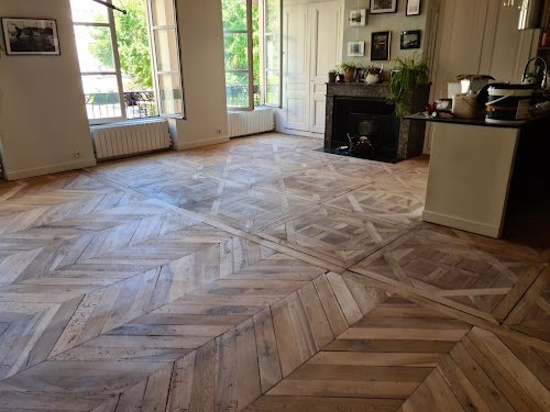 L'Art Du Sol - Baraillon - Pose et ponçage de parquet à Lyon — Parqueteur à Lyon