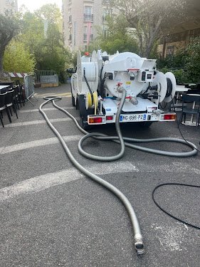 Hydronet assainissement – Débouchage canalisation Paris — Débouchage canalisation à Paris