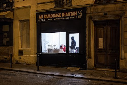 Au Ramonage d'Antan — Ramoneur à Paris
