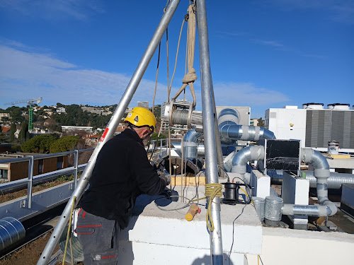 TRAVAUX HAUTEUR - entreprise spécialisée dans les travaux d'accès difficile à Marseille — Façadier à Marseille