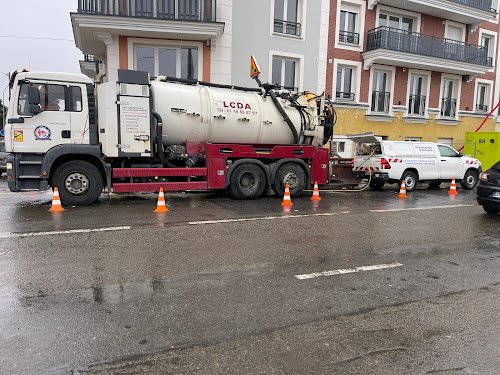 Les Compagnons De L'Assainissement — Débouchage canalisation à Paris