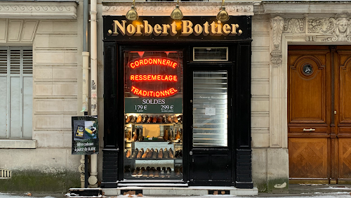 Norbert Bottier — Cordonnier à Paris
