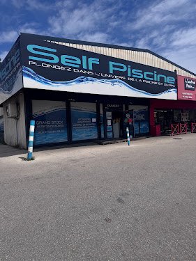 Self Piscine — Pisciniste à Marseille
