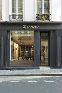 Zanutta — Carreleur à Paris