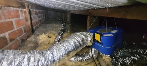 ElectrocomIA - Ventilation (VMC) et traitement contre l'humidité à Paris — Isolation à Paris