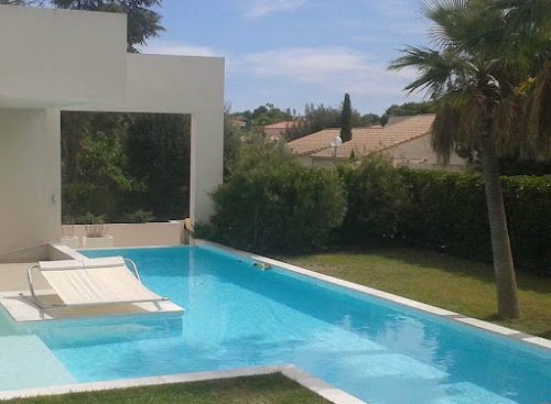 OCEAZUR - Entretien, dépannage, rénovation et construction de piscines à Lyon et Monts d'Or — Pisciniste à Lyon