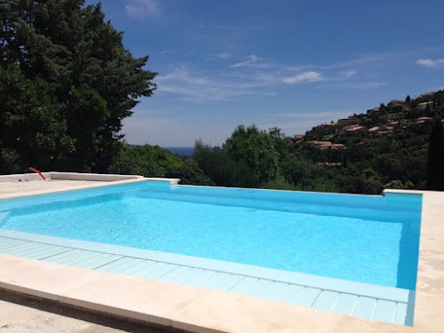 JML PISCINES: Pisciniste et Spa — Terrassier à Lyon