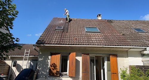 Renovtoit — Ramoneur à Paris
