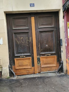 M.D.R Menuiserie Décoration Rénovation — Menuisier à Paris
