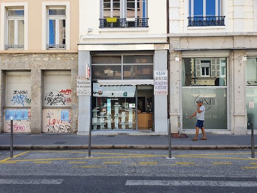 Koulakjian Moïse — Cordonnier à Lyon