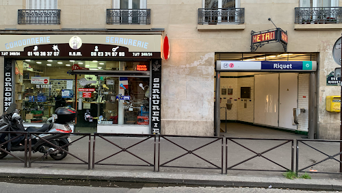 SERRURERIE - CORDONNERIE RSM - Serrurier 75019 Paris — Cordonnier à Paris