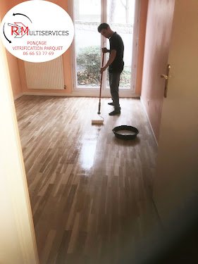 RPMULTISERVICES — Parqueteur à Lyon
