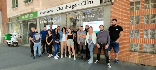 Selfcity Carnot - Plombier Chauffagiste Climatisation - Toulouse — Pompe à chaleur à Toulouse