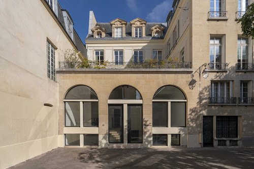 Mor Charpentier — Charpentier à Paris