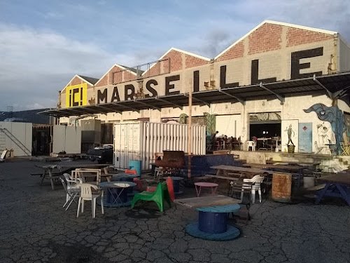 Ici Marseille — Menuisier à Marseille