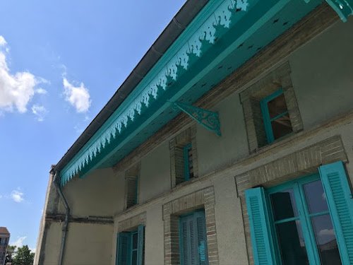 Entreprise de peinture Toulouse,Société Flosi Déco,Poseur,Moquette,Ravalement façade,Parquet,lino,Artisan Peintre Batiment — Façadier à Toulouse