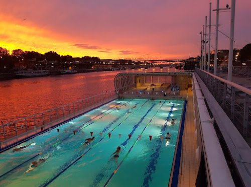 Piscine Joséphine Baker — Pisciniste à Paris