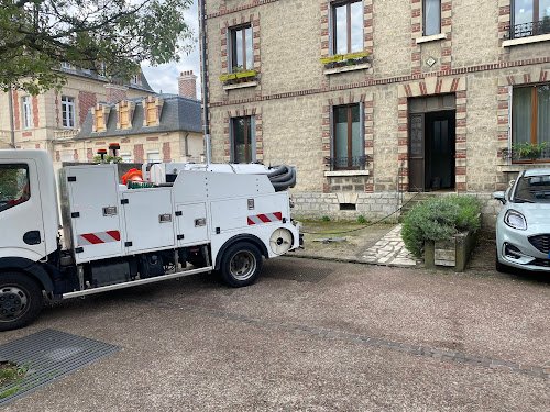 Spcc : débouchage, curage canalisation et fosse septique — Débouchage canalisation à Paris