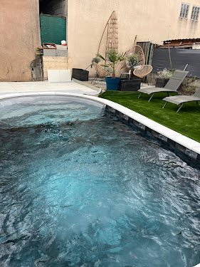 Groupe Waterair — Pisciniste à Lyon