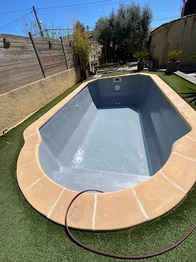 Blue Flame Piscine — Pisciniste à Marseille