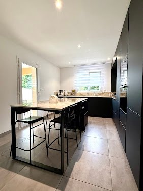 CRE ART CUISINES LYON — Cuisiniste à Lyon